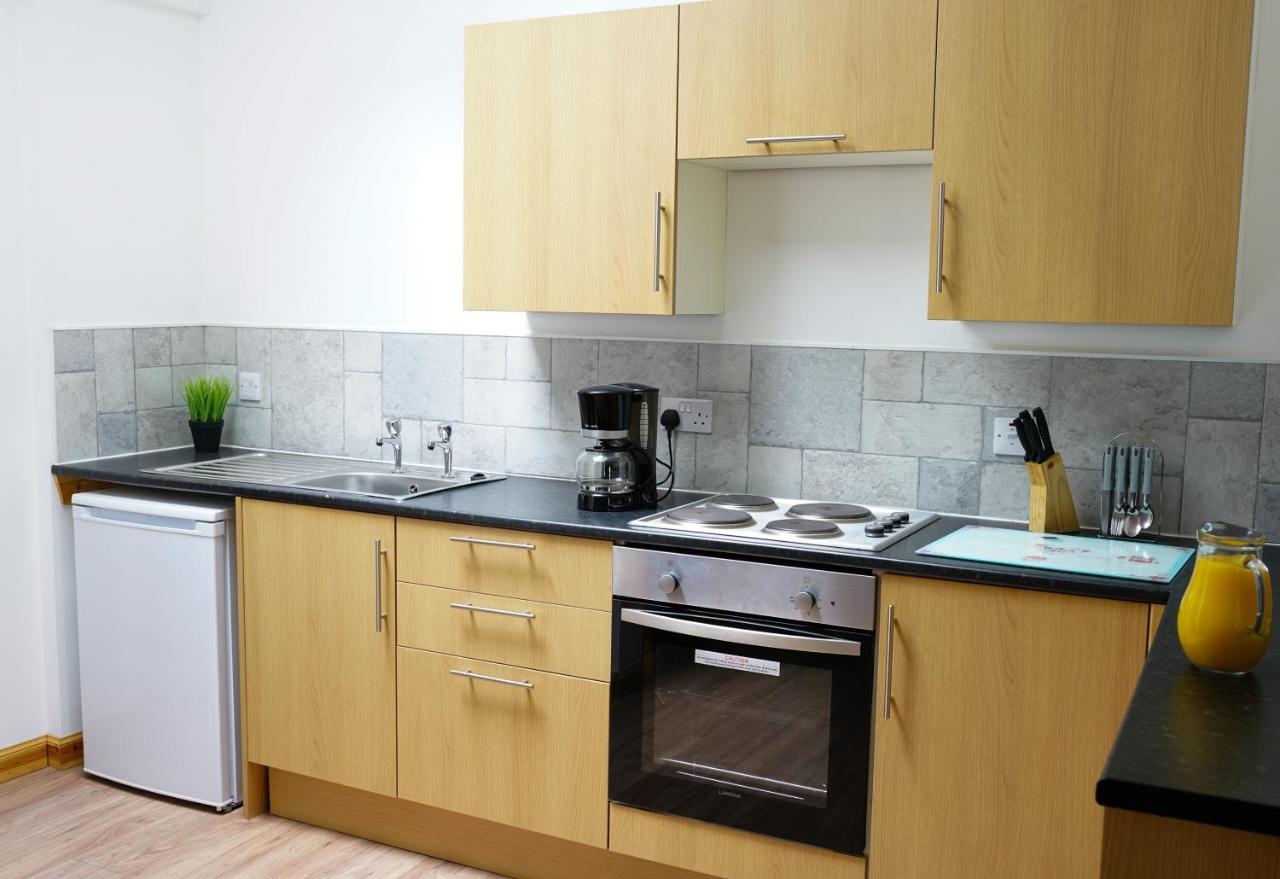 Millburn Apartments Inverness Exterior photo